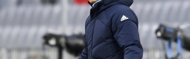 世界杯高清直播-最好的科芒功抵过，拜仁只踢半场好球就抛离了6分